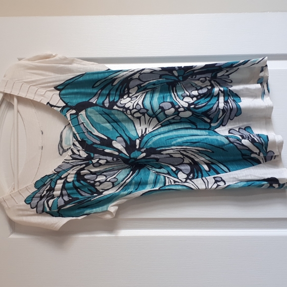 Women's tshirt - Picture 1 of 2